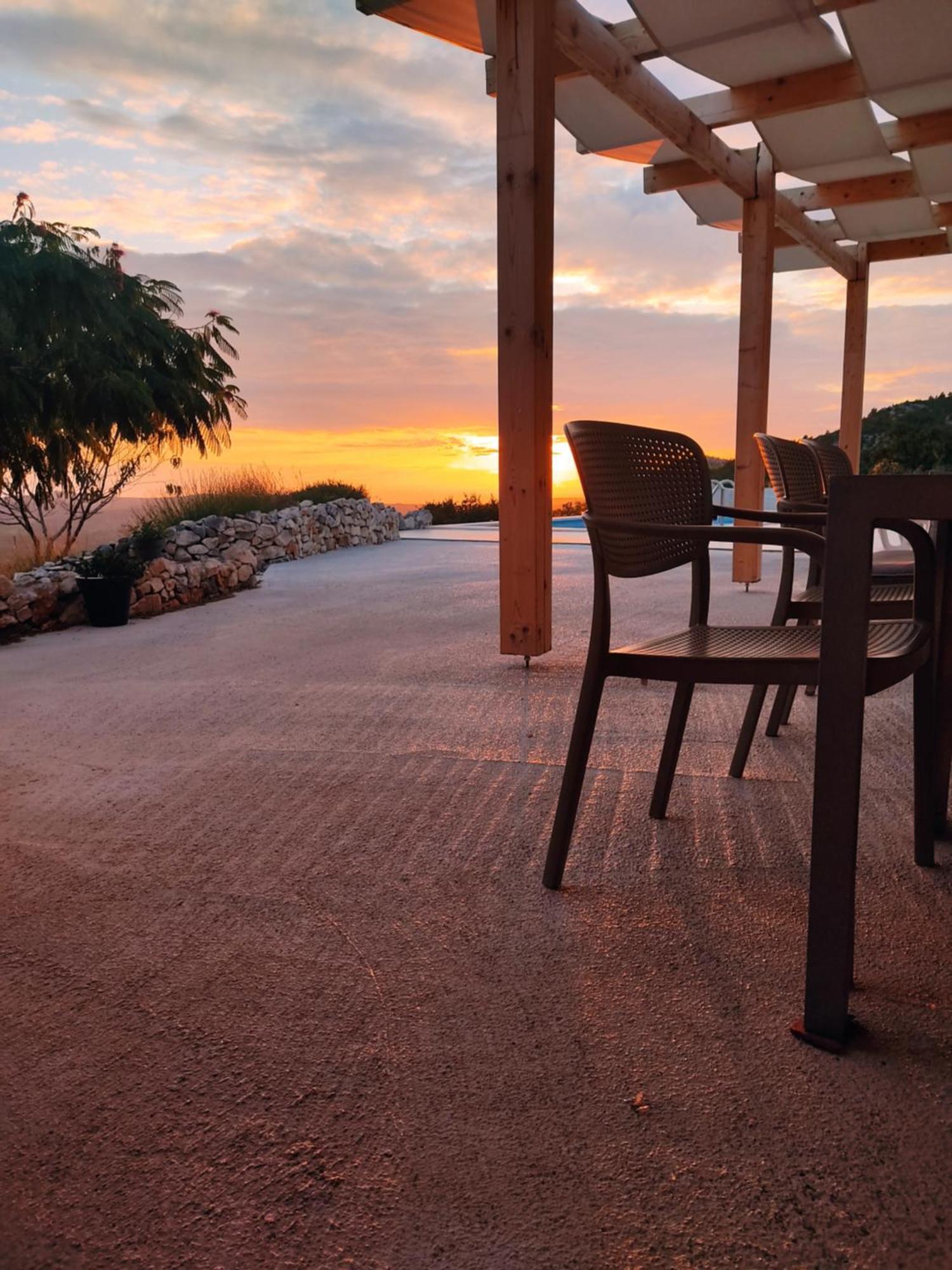 B&B On The Rocks Blizna Donja Exteriér fotografie